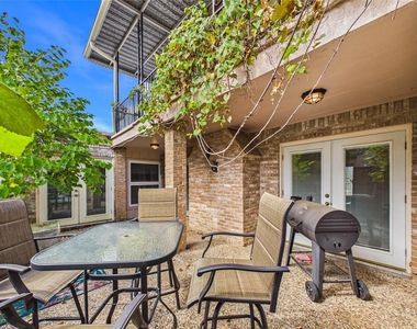 2719 Olympia Drive - Photo Thumbnail 10