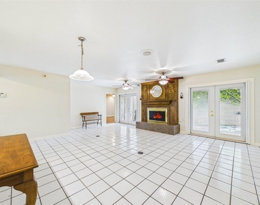 2719 Olympia Drive - Photo Thumbnail 14