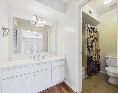 2719 Olympia Drive - Photo Thumbnail 40