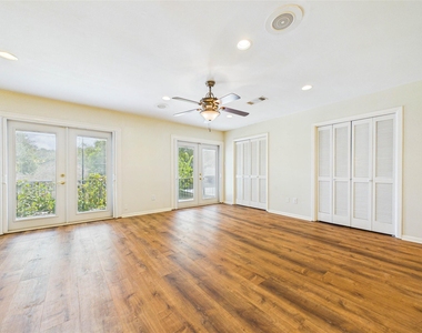 2719 Olympia Drive - Photo Thumbnail 39