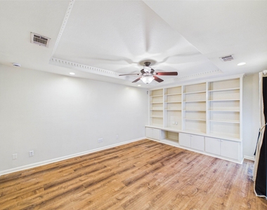 2719 Olympia Drive - Photo Thumbnail 20