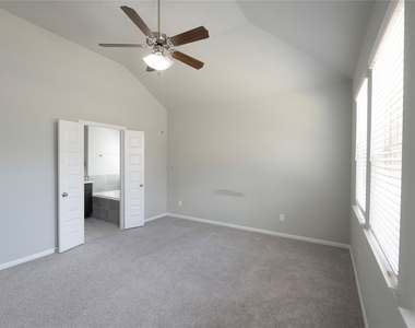 24238 Golden Fallow Drive - Photo Thumbnail 11