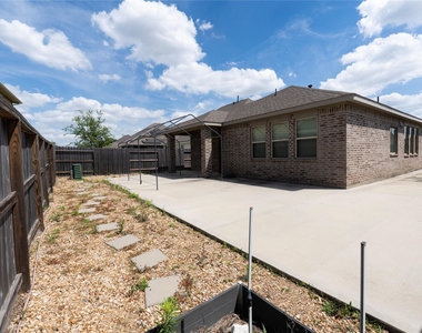 24238 Golden Fallow Drive - Photo Thumbnail 23