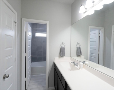 24238 Golden Fallow Drive - Photo Thumbnail 19