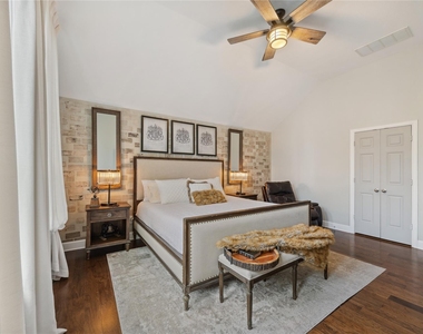 8146 Little Scarlet Street - Photo Thumbnail 16