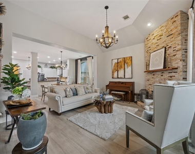 8146 Little Scarlet Street - Photo Thumbnail 10