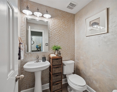 8146 Little Scarlet Street - Photo Thumbnail 20