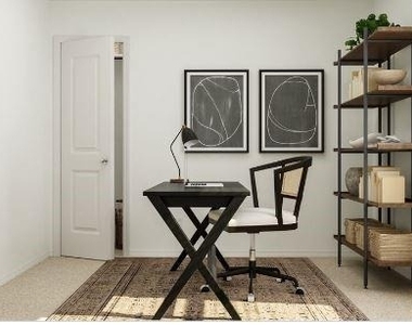 122 Sunflower Street - Photo Thumbnail 13