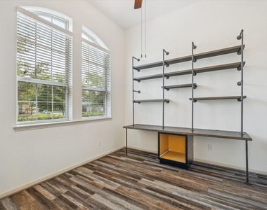 29146 Crested Butte Drive - Photo Thumbnail 8