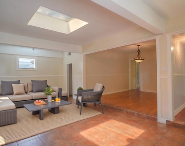 7914 Braes Meadow Drive - Photo Thumbnail 2