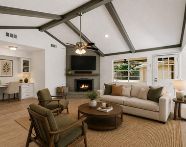 11810 Rowood Drive - Photo Thumbnail 7