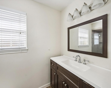 5942 Portal Drive - Photo Thumbnail 14