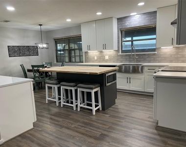 31211 Stella Lane - Photo Thumbnail 1