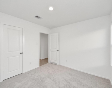 3096 Sunset Glory Drive - Photo Thumbnail 42