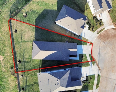 3096 Sunset Glory Drive - Photo Thumbnail 9