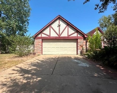 6603 Crakston Street - Photo Thumbnail 1
