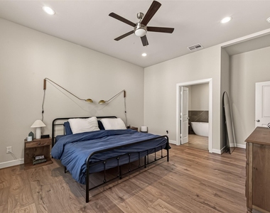 5912 Haring Lane - Photo Thumbnail 6