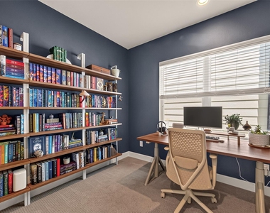 5912 Haring Lane - Photo Thumbnail 11
