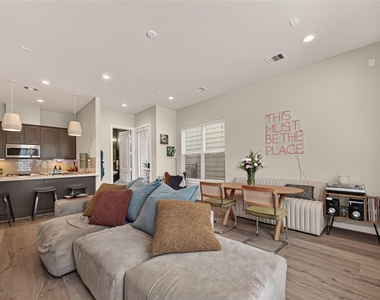 5912 Haring Lane - Photo Thumbnail 4