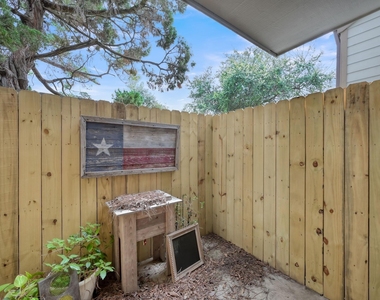 3900 Aspen Drive - Photo Thumbnail 18