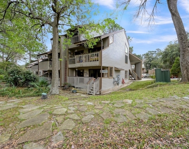 3900 Aspen Drive - Photo Thumbnail 3