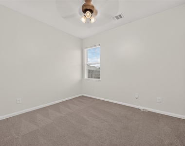 18708 Wichita Trail - Photo Thumbnail 17