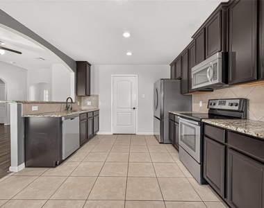 18708 Wichita Trail - Photo Thumbnail 8