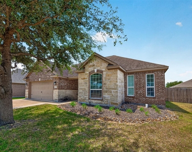 18708 Wichita Trail - Photo Thumbnail 1