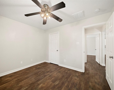22 Heron Hollow Court - Photo Thumbnail 13