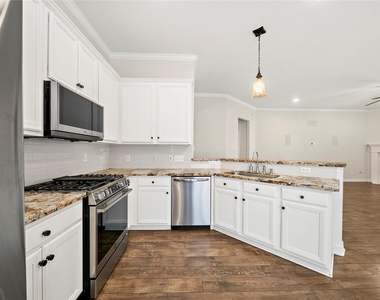 22 Heron Hollow Court - Photo Thumbnail 7