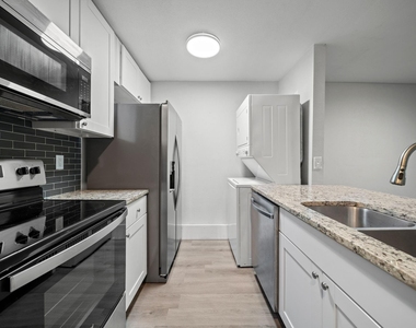 13151 Walden Road - Photo Thumbnail 6