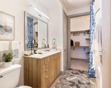 1317 Post Oak Park Drive - Photo Thumbnail 8
