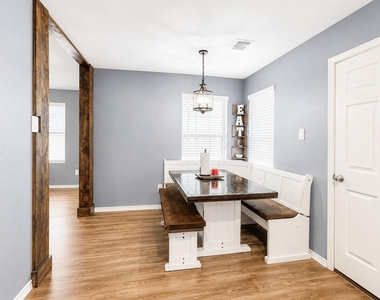 1310 Vincente Court - Photo Thumbnail 4