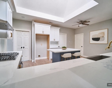 3234 Bodine Drive - Photo Thumbnail 3