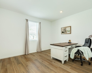2618 Jasper Oaks Drive - Photo Thumbnail 6