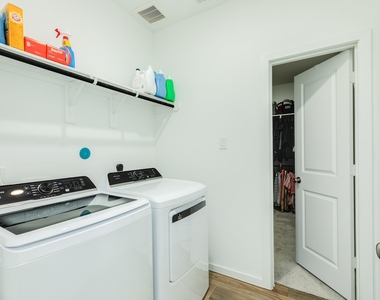 2618 Jasper Oaks Drive - Photo Thumbnail 25