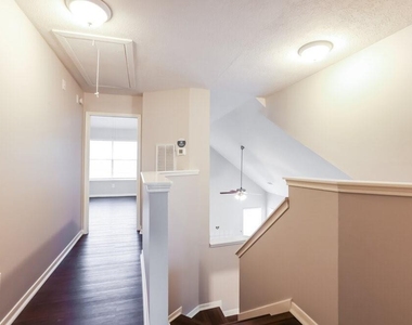 10326 Timberloch Drive - Photo Thumbnail 13