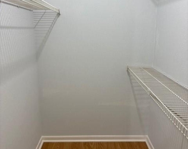 1311 Antoine Drive - Photo Thumbnail 32