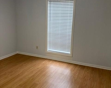 1311 Antoine Drive - Photo Thumbnail 29