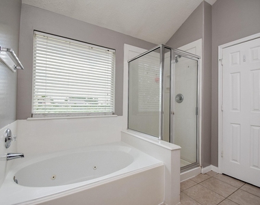 5611 Carta Valley Lane - Photo Thumbnail 24