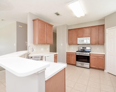 5611 Carta Valley Lane - Photo Thumbnail 11