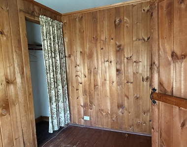572 S Main - Photo Thumbnail 5