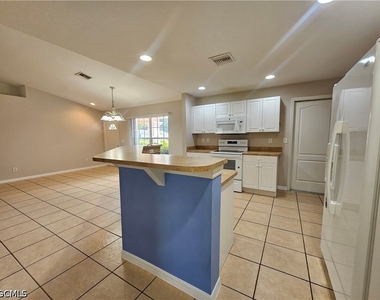 2600 14th Street W - Photo Thumbnail 6