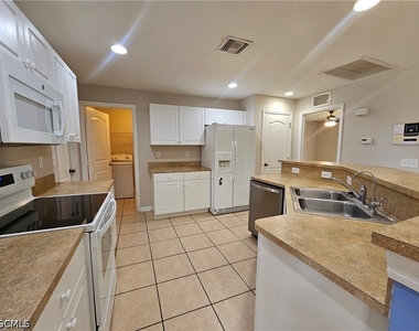2600 14th Street W - Photo Thumbnail 5