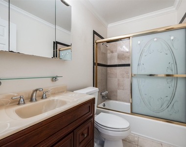 7225 Beechnut Street - Photo Thumbnail 19