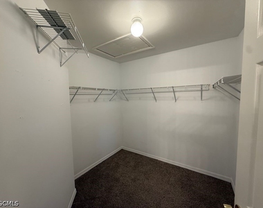 504 E 13th Street - Photo Thumbnail 17