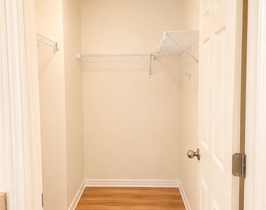 1108 Ne 36th Lane - Photo Thumbnail 14