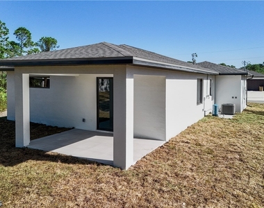 322 Loire Avenue S - Photo Thumbnail 28