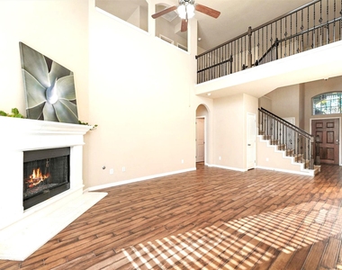 91 W Wading Pond Circle - Photo Thumbnail 12