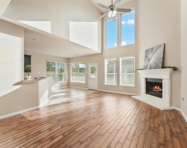 91 W Wading Pond Circle - Photo Thumbnail 11